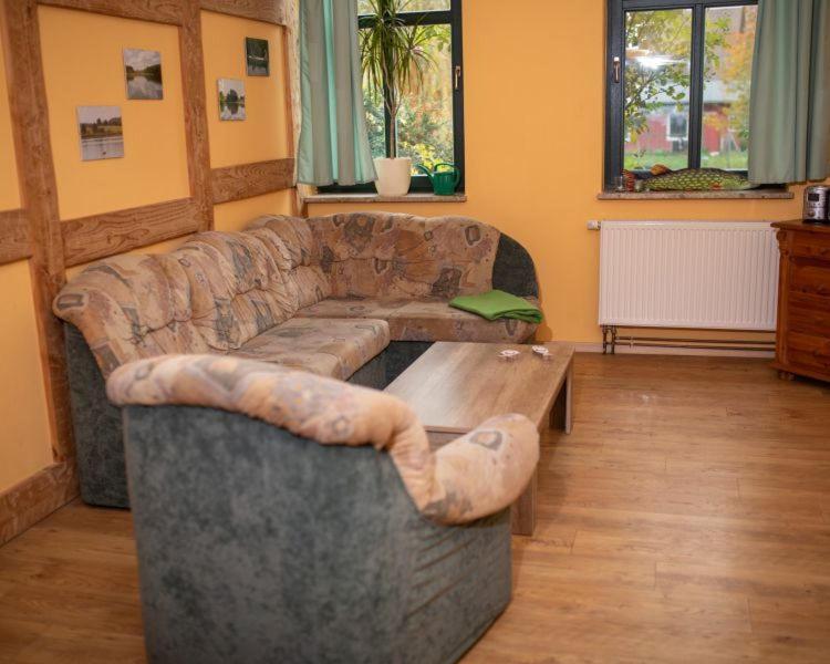 Landurlaub Auf Dem Mellenhof Apartment Funkenhagen Exterior foto